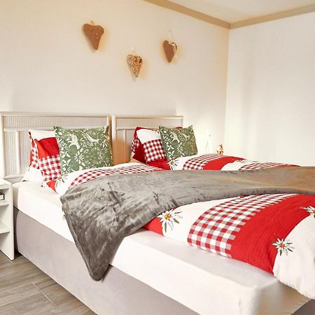 Double Room By Interlaken. Parking Därligen Exteriör bild